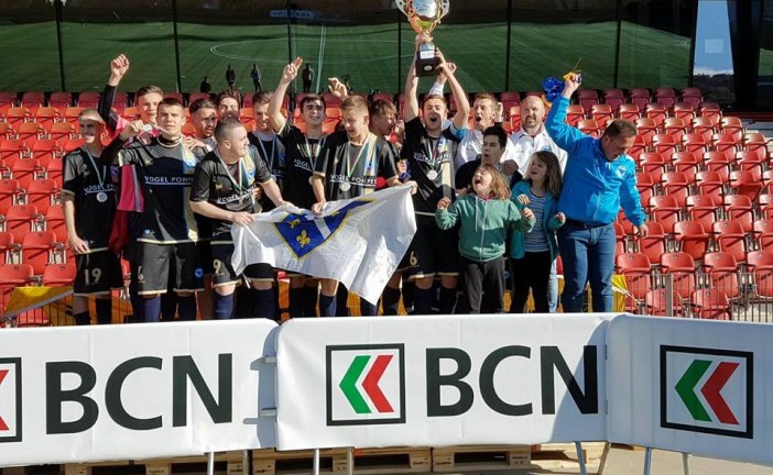 Juniori A FC Bosna Neuchâtel nakon 14  godina postojanja po prvi put osvojili Kup nenormalim rezultatom 8:2
