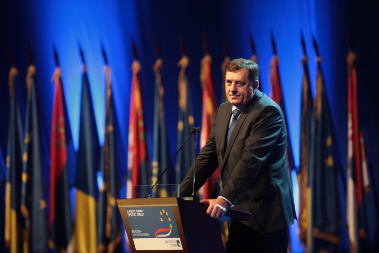 BH novinari: Dodik demonstrirao mržnju i patološki bijes prema novinarki Oslobođenja