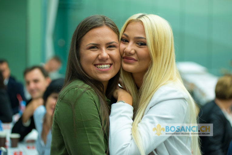 Slike sa bajramskog sijela iz Zofingena
